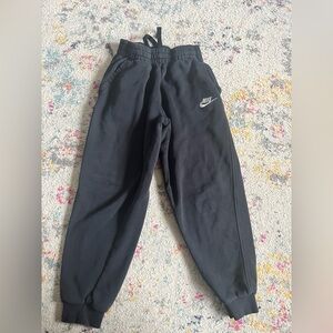Boys Nike sweatpants